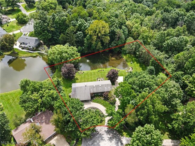 3610 Knollwood Lane, Akron, OH 44333