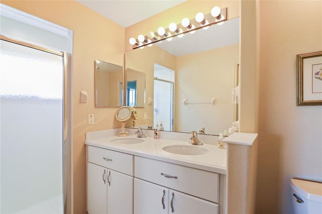 20846 QUEEN ALEXANDRA DRIVE, Leesburg, FL 34748