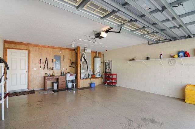 20846 QUEEN ALEXANDRA DRIVE, Leesburg, FL 34748