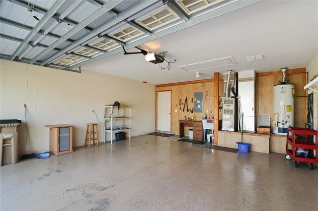 20846 QUEEN ALEXANDRA DRIVE, Leesburg, FL 34748