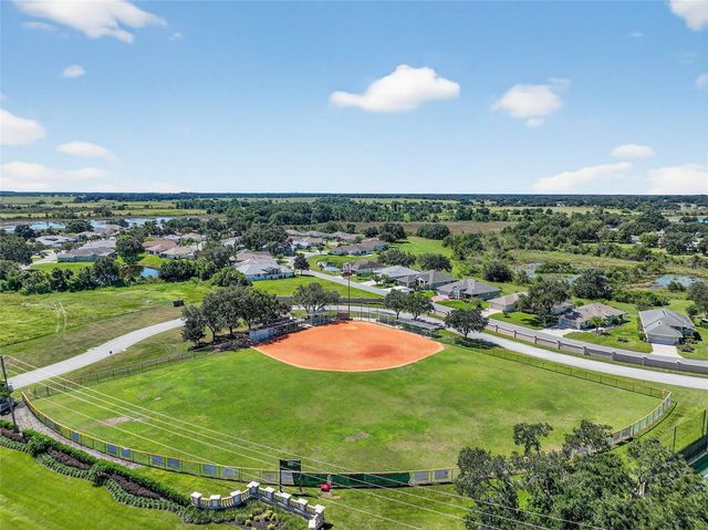 20846 QUEEN ALEXANDRA DRIVE, Leesburg, FL 34748