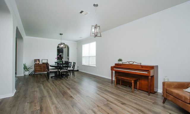 20358 Mathis Landing Drive, Cypress, TX 77433