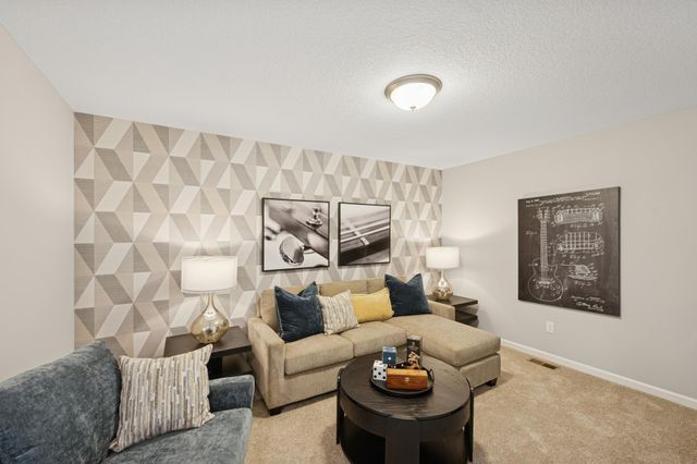 8856 Meadowcrest Drive NE, Monticello, MN 55328