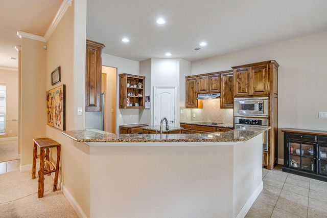 9815 Ravenswood Road, Granbury, TX 76049