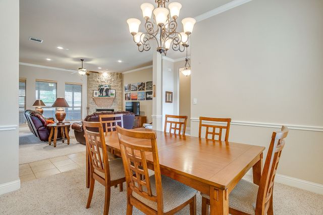 9815 Ravenswood Road, Granbury, TX 76049