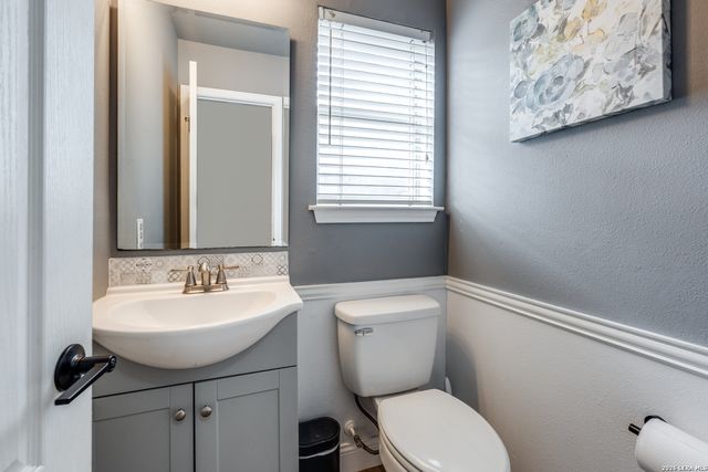 1017 Silvertree, Schertz, TX 78154