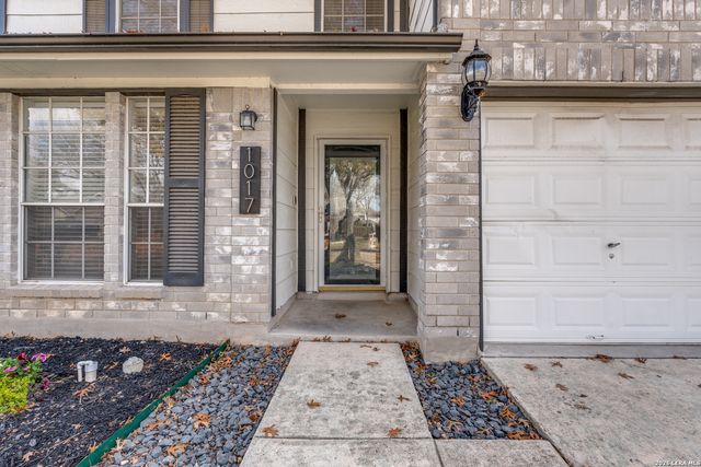 1017 Silvertree, Schertz, TX 78154