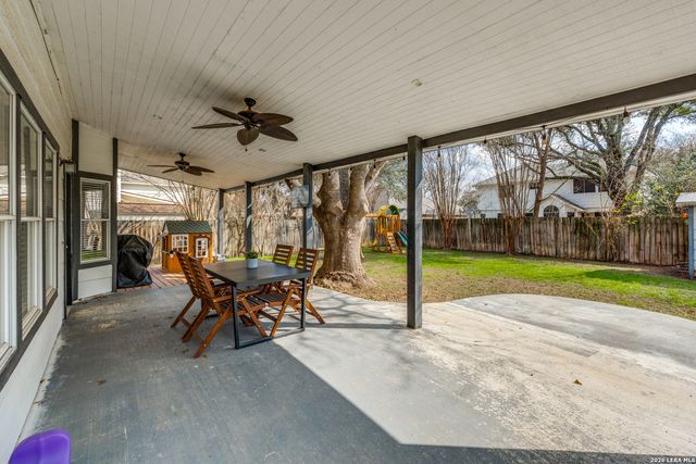 1017 Silvertree, Schertz, TX 78154