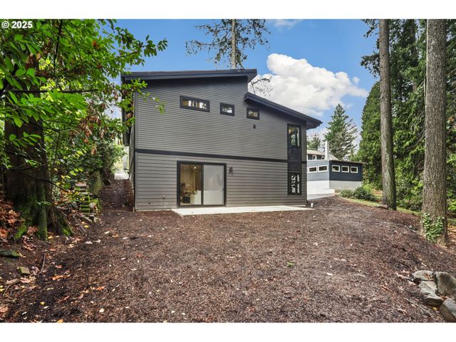 8014 Sw 54TH Ave, Portland, OR 97219