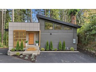 8014 Sw 54TH Ave, Portland, OR 97219