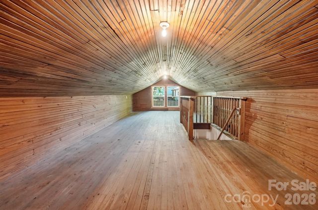 2204 Rozzelles Ferry Road, Charlotte, NC 28208
