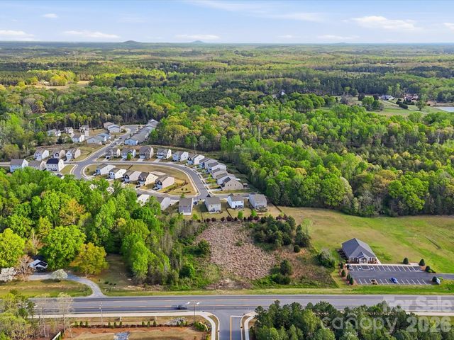 1386 Highway 55 Highway E, Clover, SC 29710