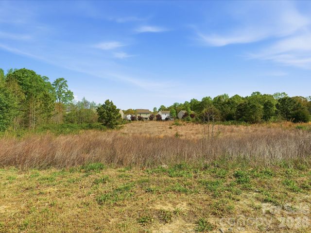 1386 Highway 55 Highway E, Clover, SC 29710