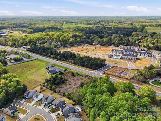 1386 Highway 55 Highway E, Clover, SC 29710