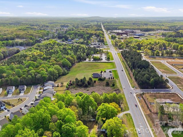 1386 Highway 55 Highway E, Clover, SC 29710