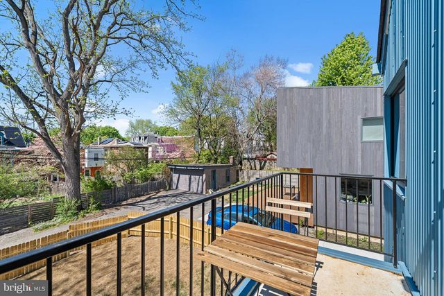 139 W MOUNT PLEASANT AVE, Philadelphia, PA 19119
