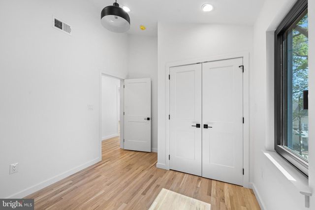 139 W MOUNT PLEASANT AVE, Philadelphia, PA 19119