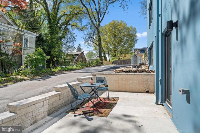 139 W MOUNT PLEASANT AVE, Philadelphia, PA 19119
