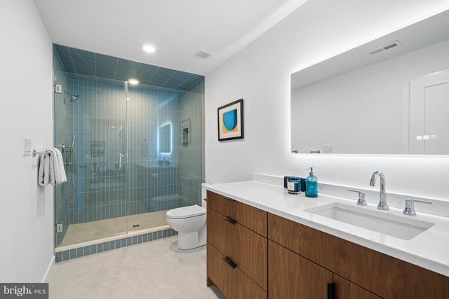 139 W MOUNT PLEASANT AVE, Philadelphia, PA 19119