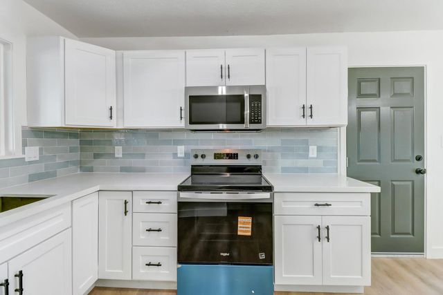 3000 Margate Way, Rancho Cordova, CA 95670