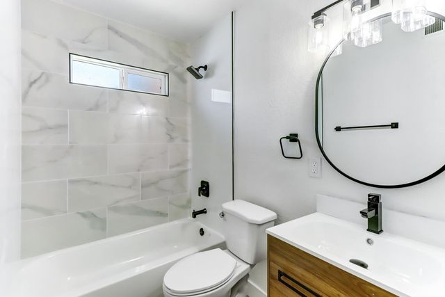 3000 Margate Way, Rancho Cordova, CA 95670