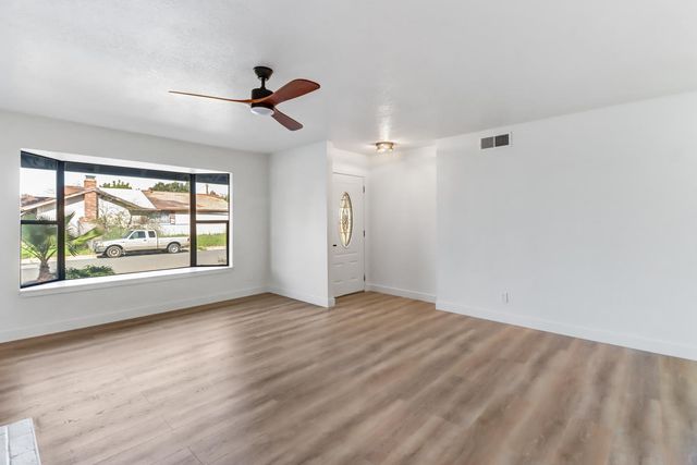 3000 Margate Way, Rancho Cordova, CA 95670