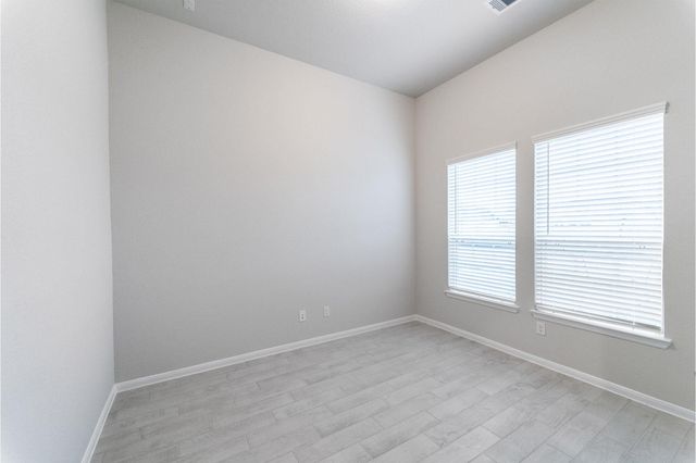 2818 Blue Iolite Drive, Iowa Colony, TX 77583