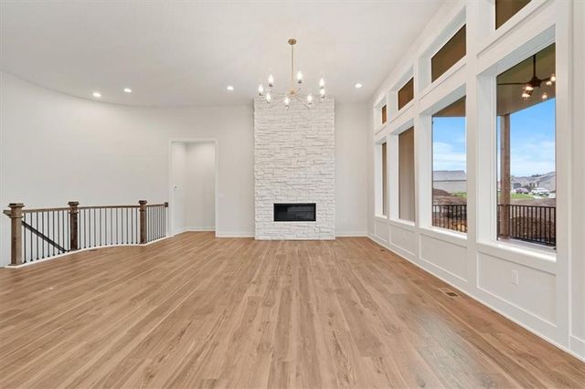 4800 NW Huonker Court, Riverside, MO 64150