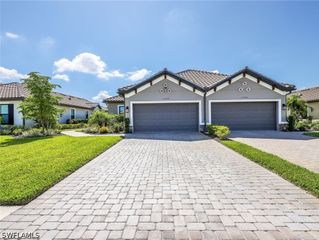 15558 Vittorio ST, Naples, FL 34114
