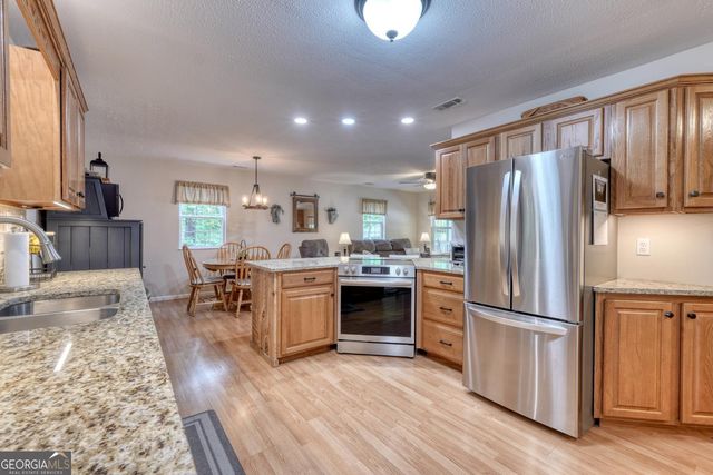 649 Pit Road, Blairsville, GA 30512