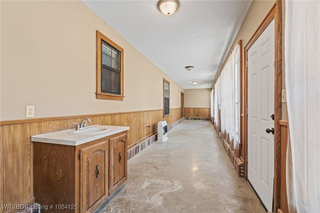 109 Meadors Drive, Alma, AR 72921