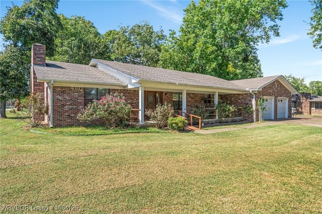 109 Meadors Drive, Alma, AR 72921