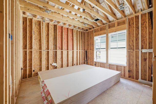 1107 E 24th Street, Houston, TX 77009