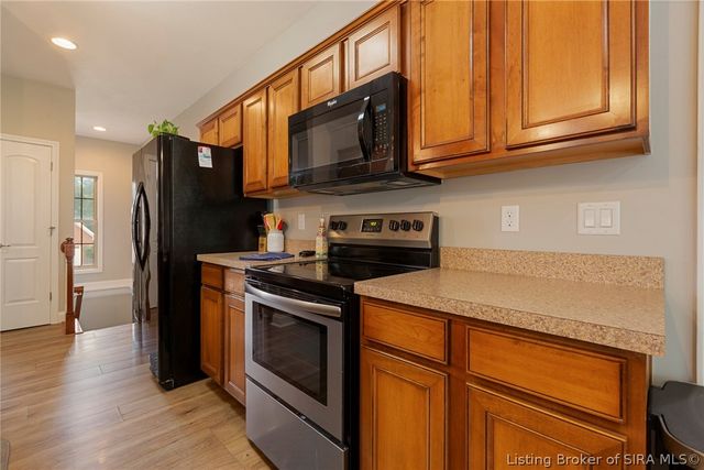 6405 Westwood Drive, Charlestown, IN 47111