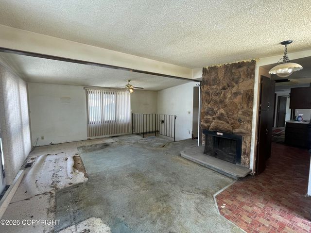 12705 Tandy Place, Eagle River, AK 99577