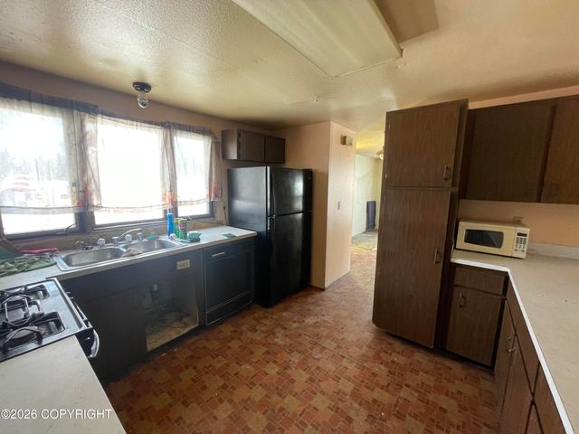 12705 Tandy Place, Eagle River, AK 99577