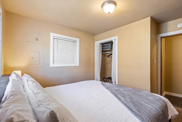 727 E 9th Ave, Spokane, WA 99202