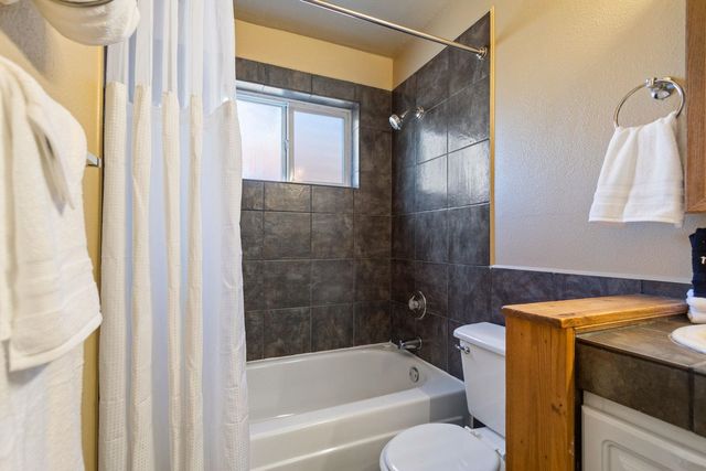 727 E 9th Ave, Spokane, WA 99202