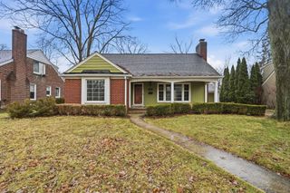 32200 Arlington Drive, Beverly Hills, MI 48025