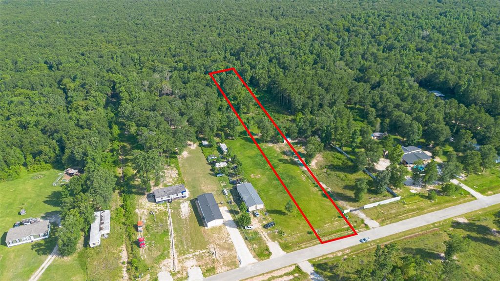 404 Road 5268, Cleveland, TX 77327