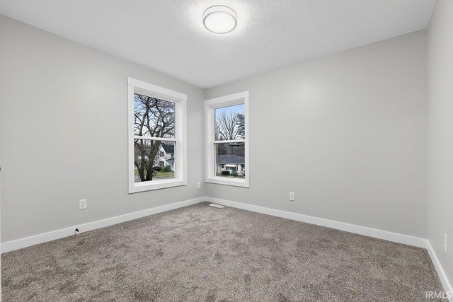 2920 Pleasant Plain Avenue, Elkhart, IN 46517