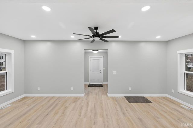 2920 Pleasant Plain Avenue, Elkhart, IN 46517