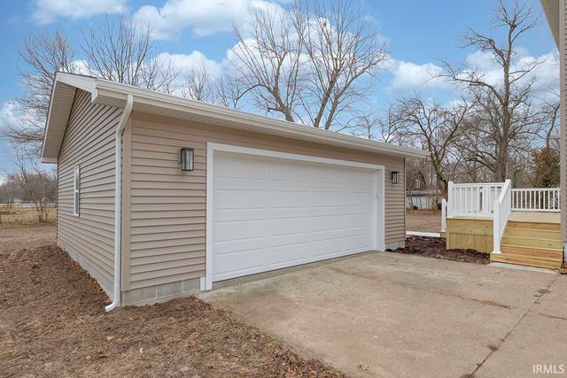 2920 Pleasant Plain Avenue, Elkhart, IN 46517