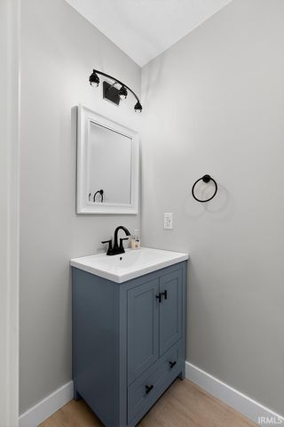 2920 Pleasant Plain Avenue, Elkhart, IN 46517