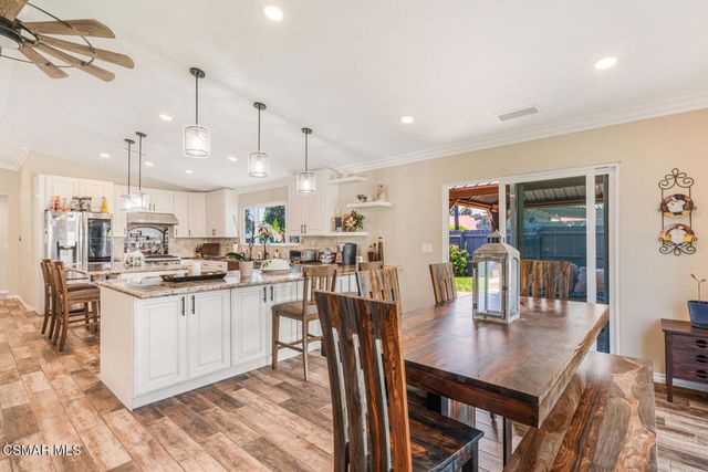 817 N Calle La Sombra, Camarillo, CA 93010