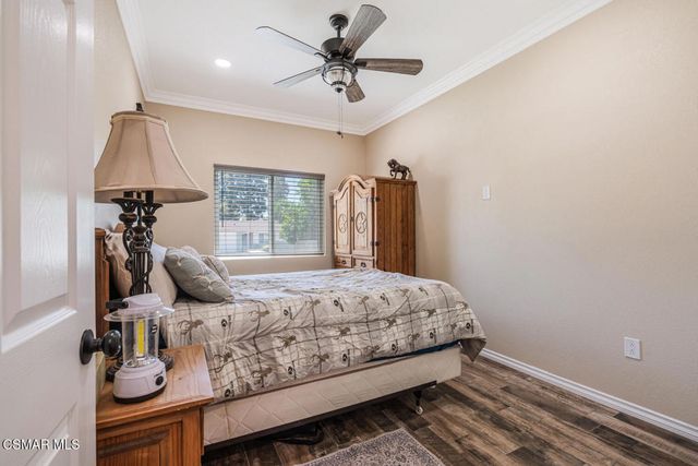 817 N Calle La Sombra, Camarillo, CA 93010