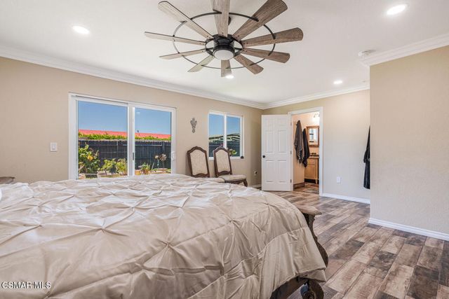 817 N Calle La Sombra, Camarillo, CA 93010