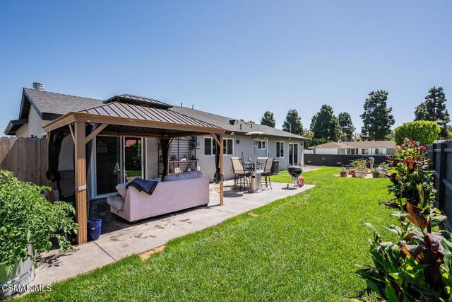 817 N Calle La Sombra, Camarillo, CA 93010