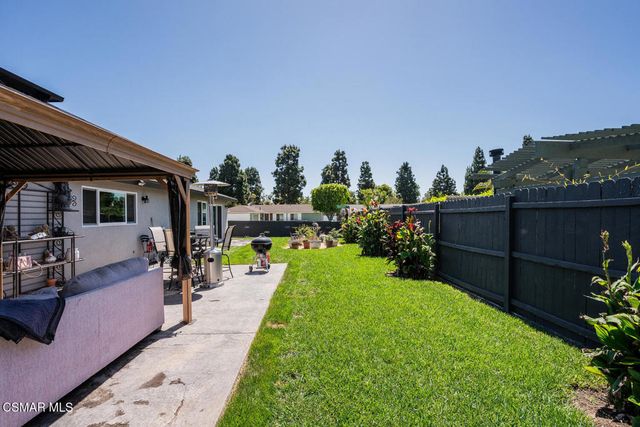 817 N Calle La Sombra, Camarillo, CA 93010