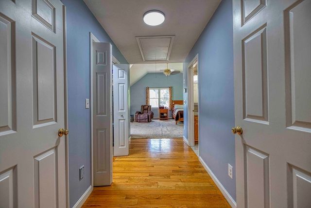 55 Blackberry Hill Rd, Wrentham, MA 02093